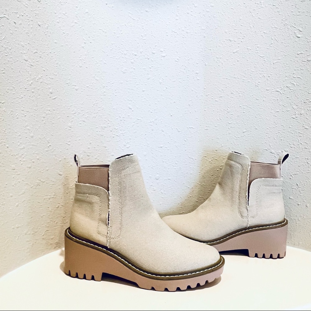 Nicole Miller Pocas Women’s Canvas Beige Platform Booties Size 7.5 NEW